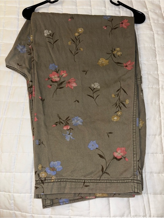 Old Navy Pants - Old Navy Floral Pants Bundle